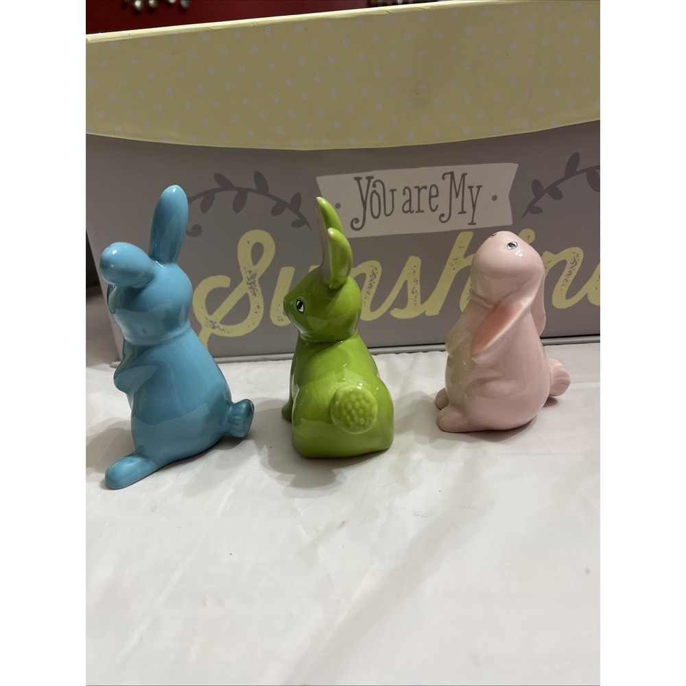 Lot Of 3 Easter Bunnies Blue Green And Pink - Picture 6 of 12